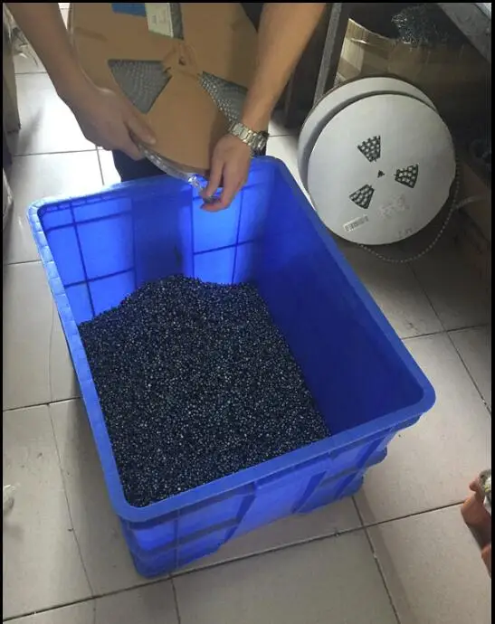 100g Смешанные конденсаторы смешанный пакет с электронными компонентами смешанные конденсаторы чипа