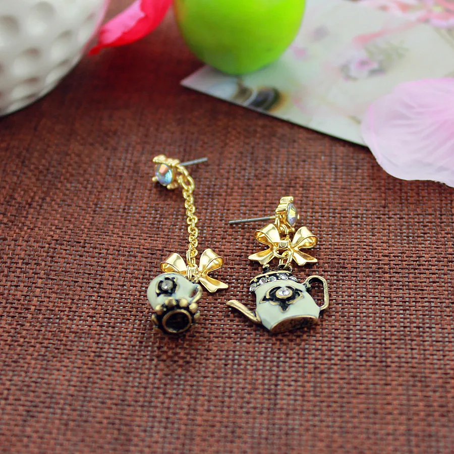 Модные серьги гвоздики 2014 новые модные и чистые свежие элегантные длинные 130409