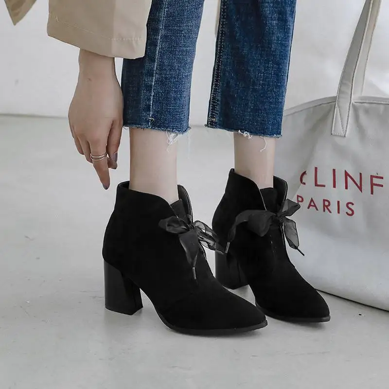 

SIMLOVEYO Suede leather Ankle boots Pointed toe Thick Heel Butterfly-knot Lace band Elegant Zepatos de mujer Big size 48 B1490