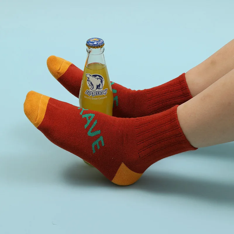 Модные оригинальные дизайнерские хлопковые носки высокого качества для женщин