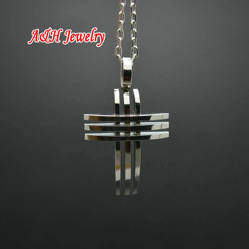 

5pcs Stainless Steel Cross Pendant Necklace Fashion Man and Women Party Jewelry Christmas Birthday Gift
