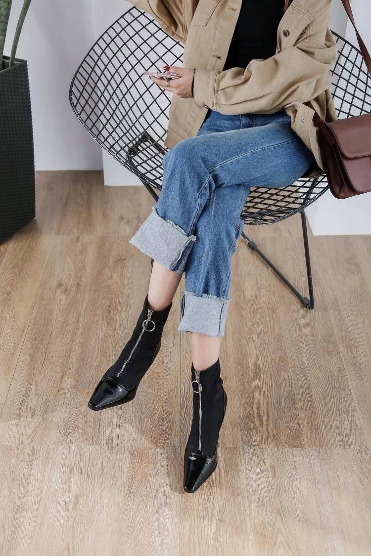 Лоскутная обувь из лакированной кожи с квадратным носком стелька эластичной