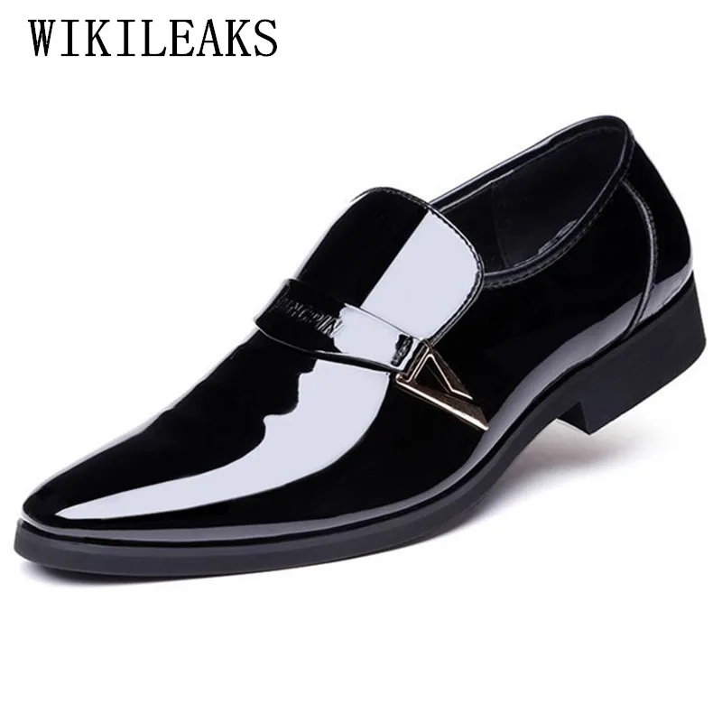 

2023 Designer Men Shoes Luxury Brand Slip On Oxford Shoes For Men Pointed Toe Dress Shoes Patent Leather Wedding Shoes Man Italy