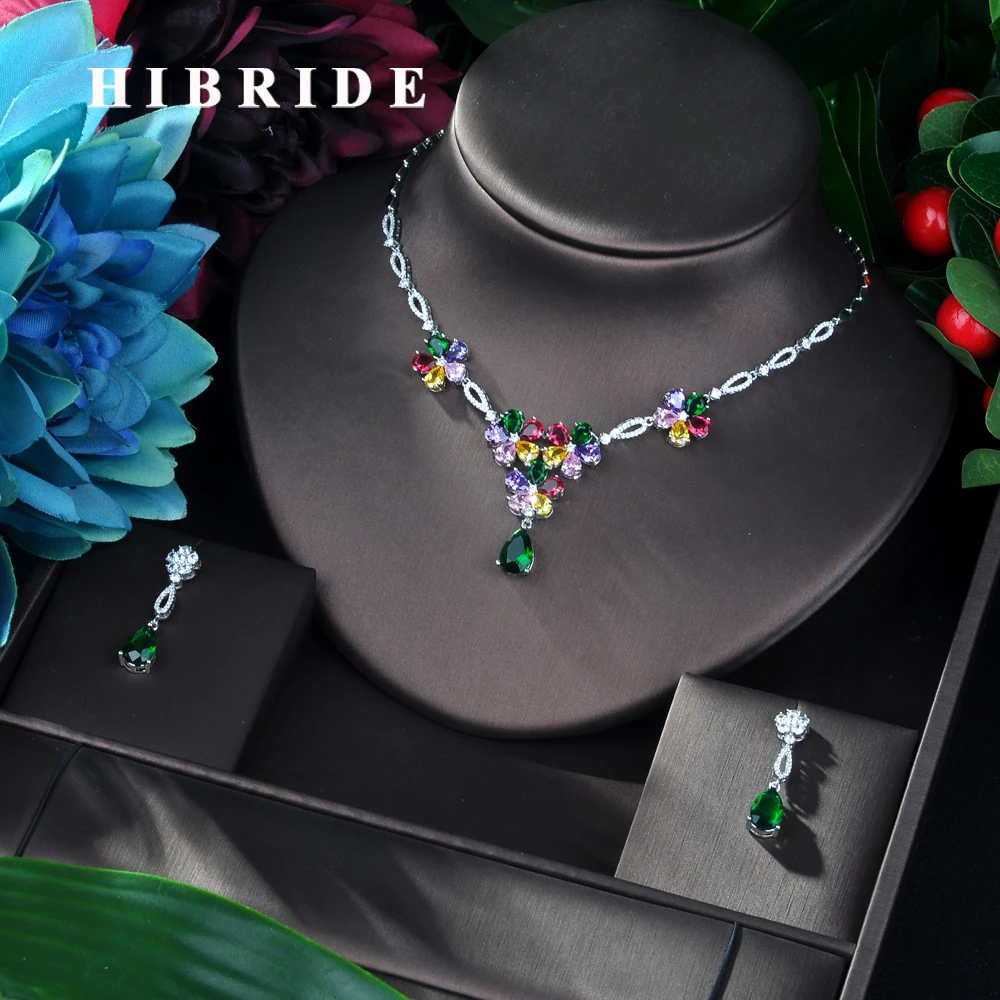 

HIBRIDE Exclusive AAA Colorful CZ Charm Female Pendant Necklace Earrings 2PCS Set Flower Shape Zirconia Jewelry Sets Women N-16