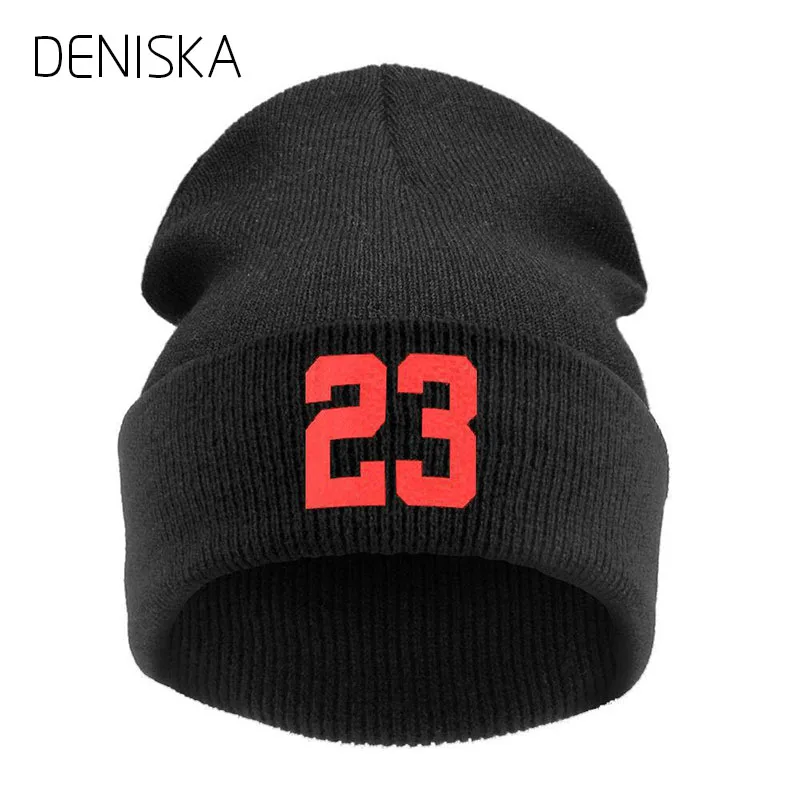 Дениска 2018 Новый Для мужчин женщин 23 вышитые шапка зима Шапки Skullies &amp шапочки