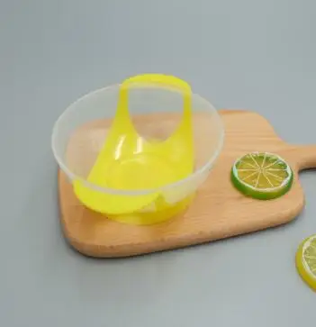 Yellow bowl baby Solid Feeding dinnerware Feeding Set Baby Cutlery Sets Drop Resistance Temperature Sensing Spoon Sucker Bowl For Baby Feed - Цвет: Yellow bowl