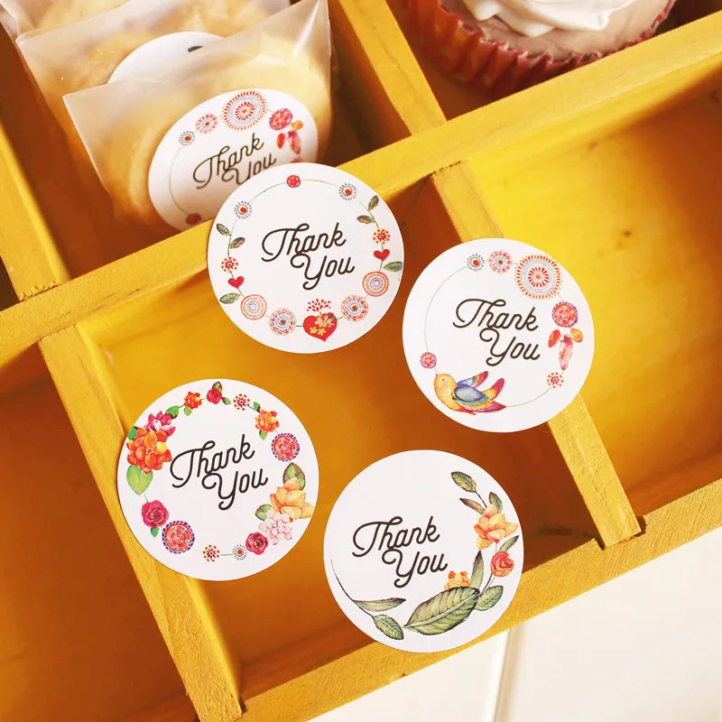 

240pcs/lot 4styles Round "thank you" seal sticker cup gift box sticker baking products sealing sticker lable packaging sticker