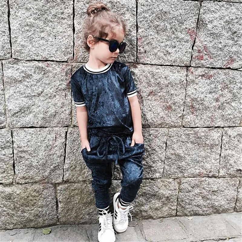 Летняя детская одежда для маленьких девочек спортивный костюм Однотонная