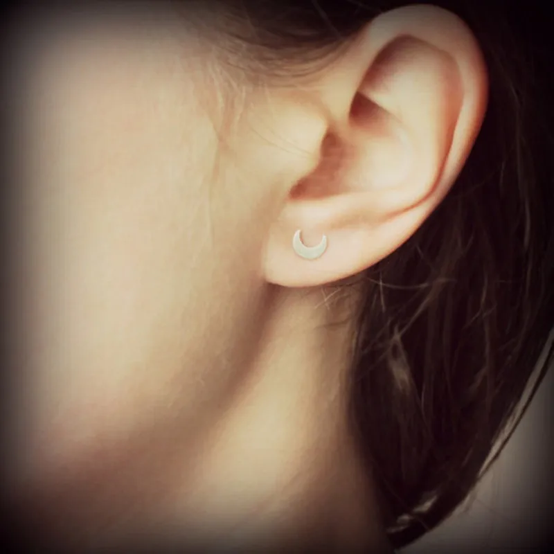 Милые серьги гвоздики в форме полумесяца уникальные ювелирные украшения для