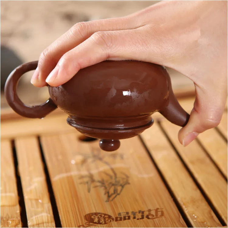 

135ML 1pcs Chinese Kung Fu Tea Pots Kettle Yixing Handmade Chinese Tea Set Pot Teapot Zisha Ceramic Pottery