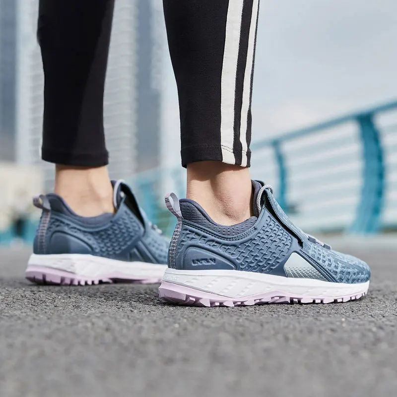Li-Ning/женские кроссовки LN CLOUD SHIELD с водонепроницаемой подкладкой; спортивная обувь; кроссовки; SOND18
