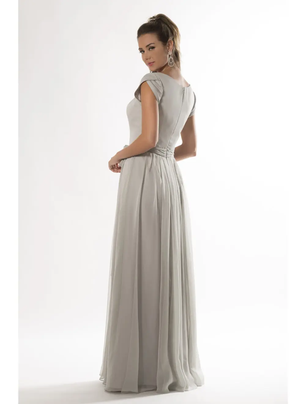 Silver Grey Long Modest Bridesmaid Dresses 2019 With Cap Sleeves A-line Floor Length Beach Country Chiffon Wedding Party Dress | Свадьбы и