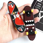 Пластиковый мини-скейт, Классическая игра для мальчиков, скейтборд, доска для пальцев, случайный цвет, 2 шт.компл.