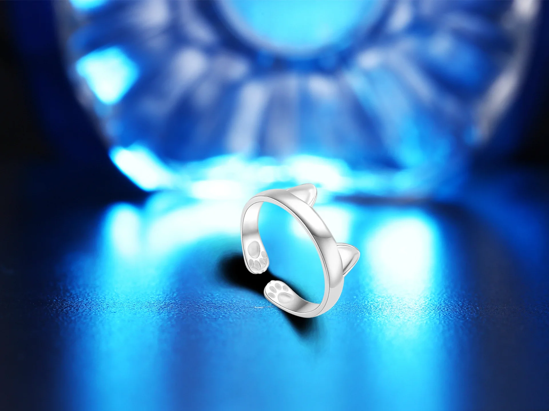 Женское посеребренное кольцо с кошачьими ушками регулируемый Вечерние|cat ring|designer