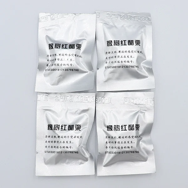 4pcs Oak Currant Автомобильный аромадиффузор с запахом, встряхиванием крыльев, ангел, поросенок, автомобильный освежитель воздуха, ароматизатор, авто Декор, игрушки в автомобиле, аксессуары для интерьера - Название цвета: 4pcs Oak Currant