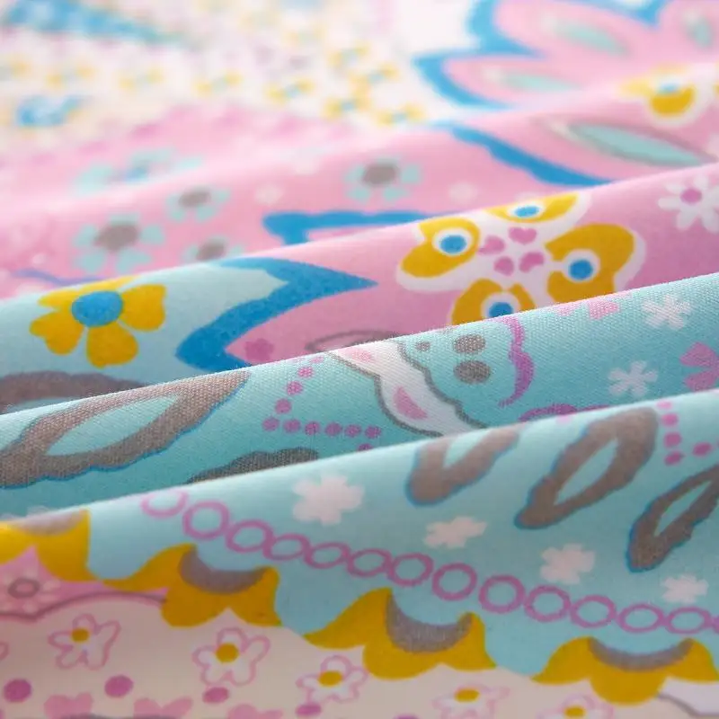 Роскошный комплект постельного белья с пододеяльником простыней и наволочкой