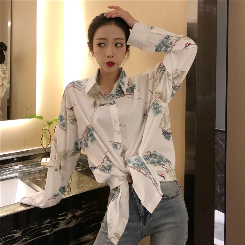 Korobov Harajuku Cartoon Print Loose Casual Women Blouse Korean Elegant Printed Female Shirt BF Long Sleeve Mujer Blusas 77004 |