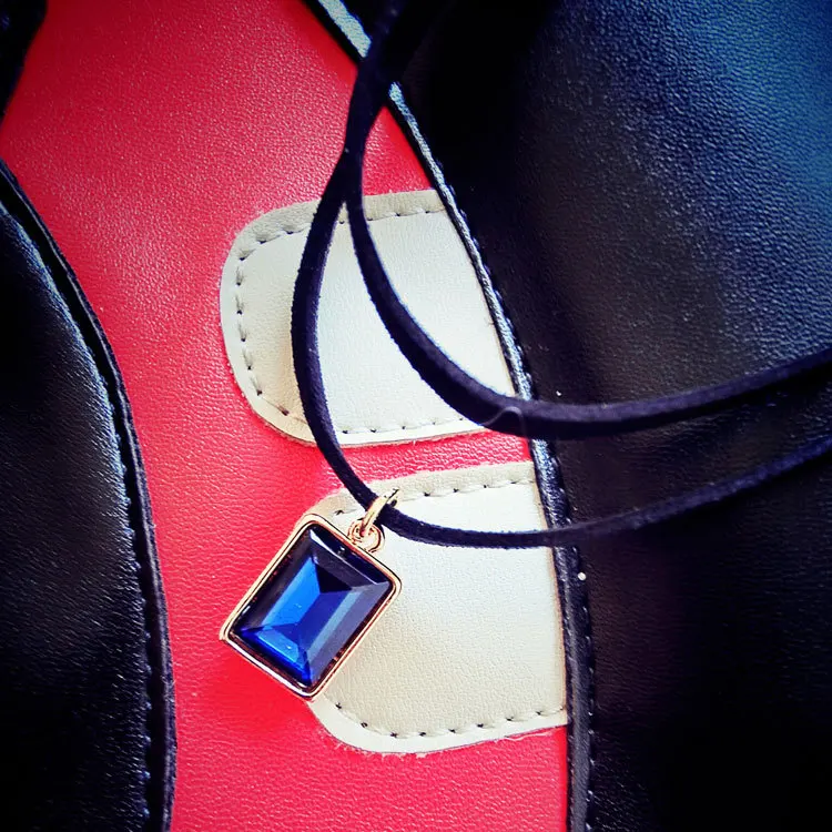 Женское замшевое ожерелье из двух частей короткая цепь черного цвета с имитацией