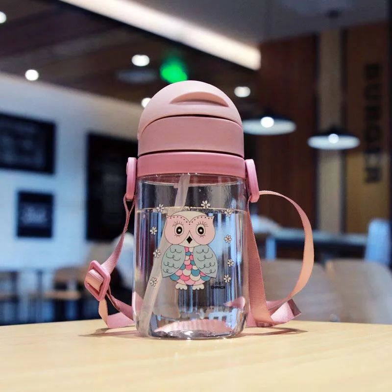 420ml Strap Purple Hot 420ml Baby Learning Drinking Water Bottles Feeding Sippy Cup With Handles snd Strap Newborns Kids Cute Cartoon Leakproof Cup - Цвет: 420ml Strap Purple