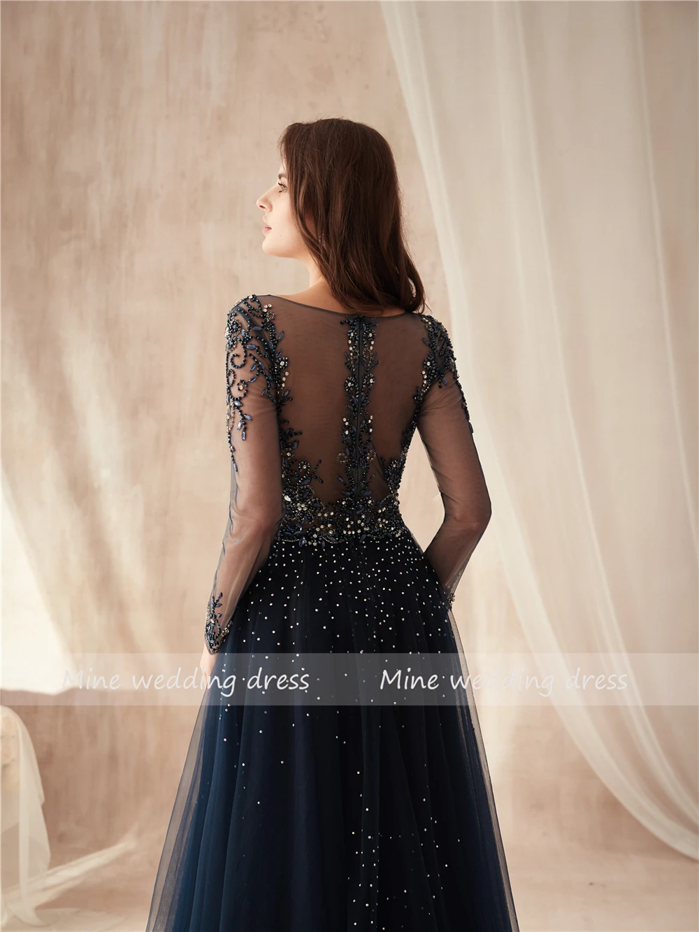 Новое поступление черный тюль элегантный трапециевидной формы с длинными