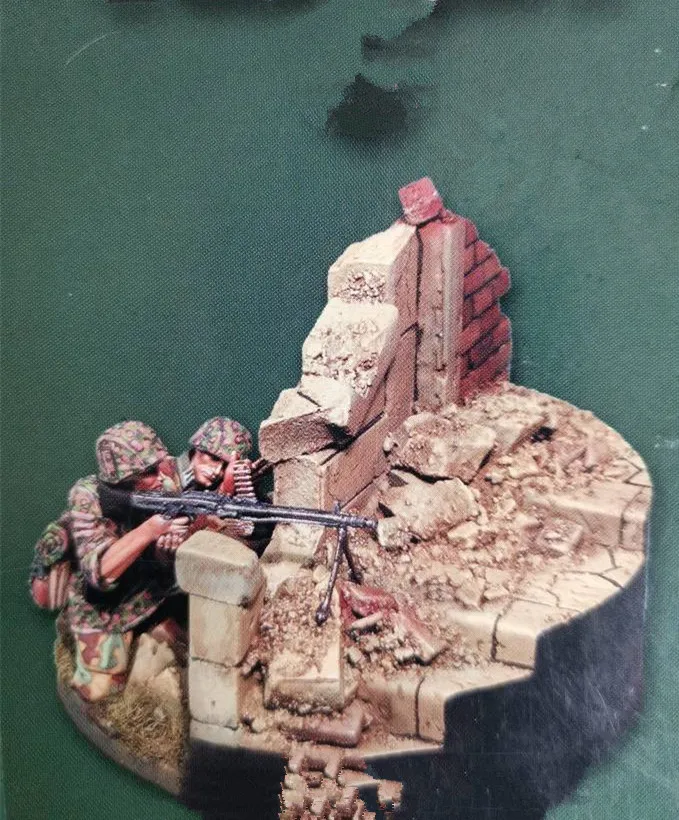 1/35 модельная фигурка из смолы в комплекте неразрисованный 875 (2 фигурки с