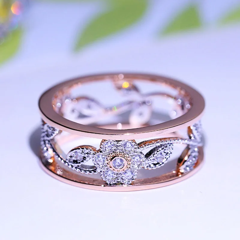 

Golden Flower Leaf Hollow Out Crystal Rhinestones Rings Women Fashion Ring Jewelry For Female Gifts Lover Gifts