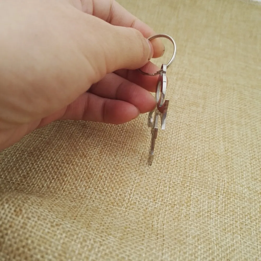 Модный комплект из 2 предметов Стиль принц символ любви брелок певица музыка