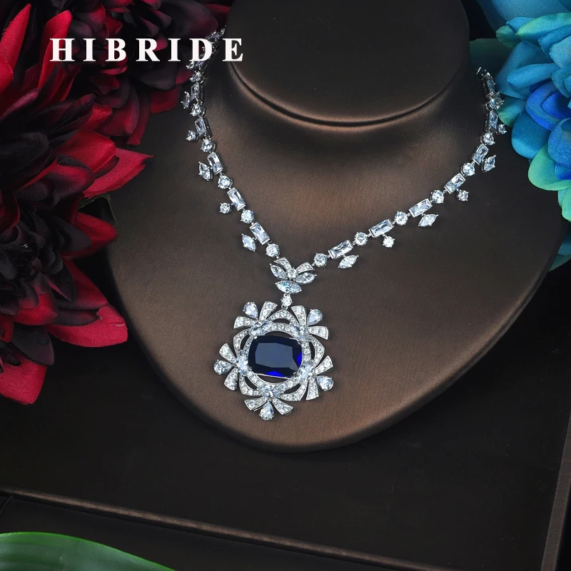 Роскошное ожерелье HIBRIDE с большой квадратной подвеской для женщин синей белого и