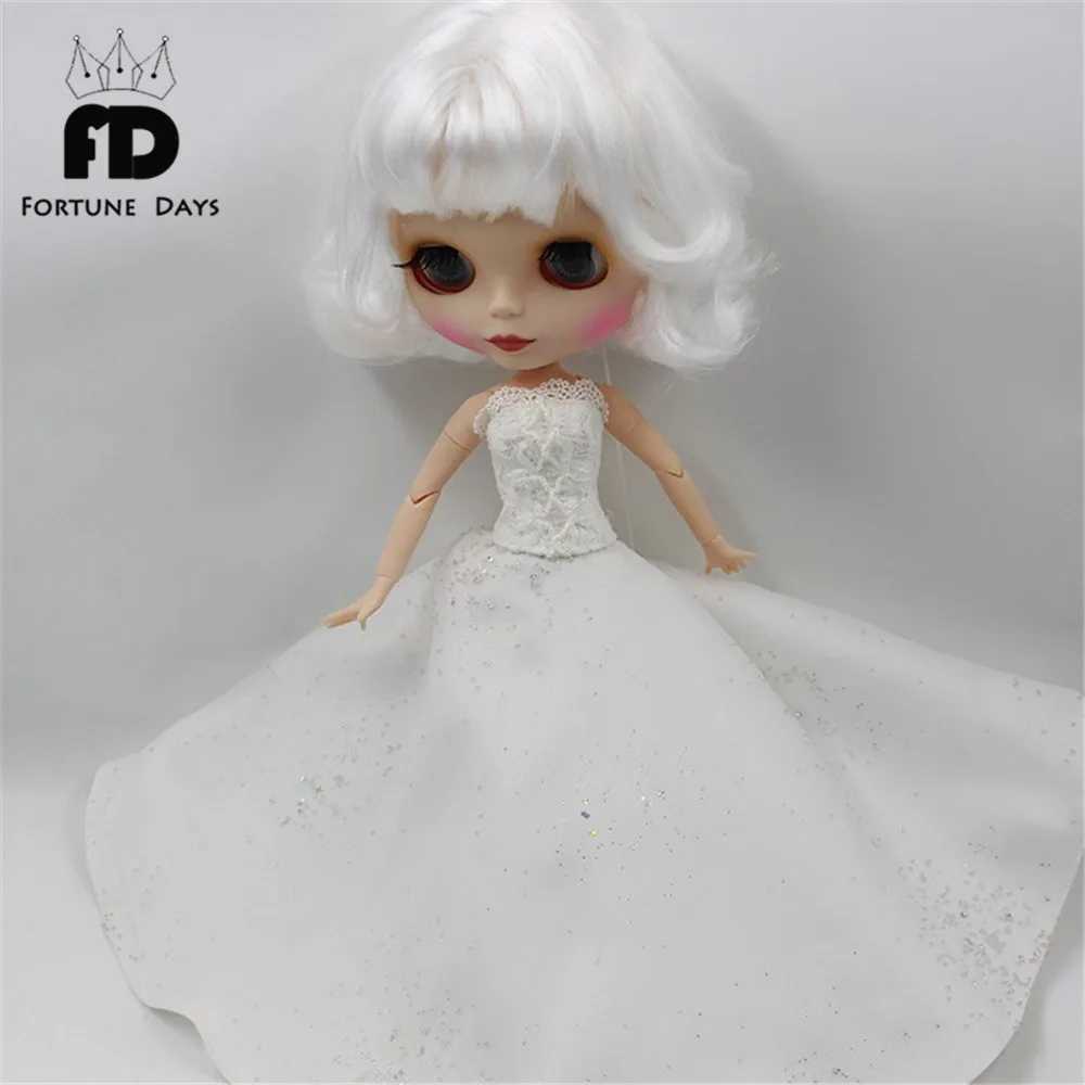 DBS blyth ледяное свадебное платье чисто белое с вуалью | Игрушки и хобби