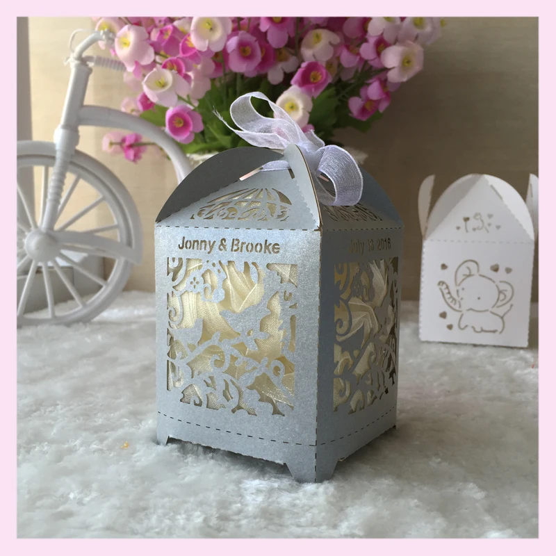 100 шт./лот на заказ имя Дата ручная работа бумажная коробка с кружевным вырезом