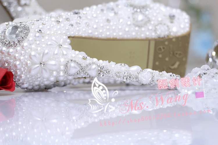 Свадебные туфли с жемчугом для невесты Белые Водонепроницаемые на очень высоком