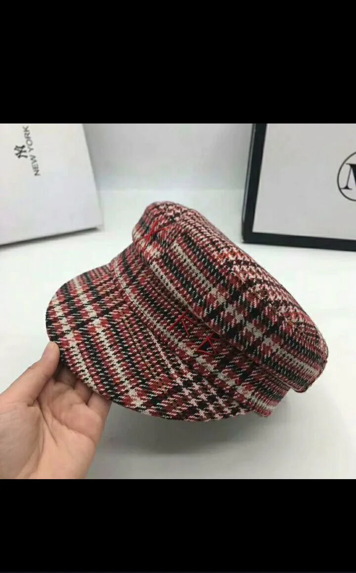 QDKPOTC New Spring Autumn Women Hat Fashion Houndstooth RB Military Hats Leisure Classic Flat Cap Female Beret Cap