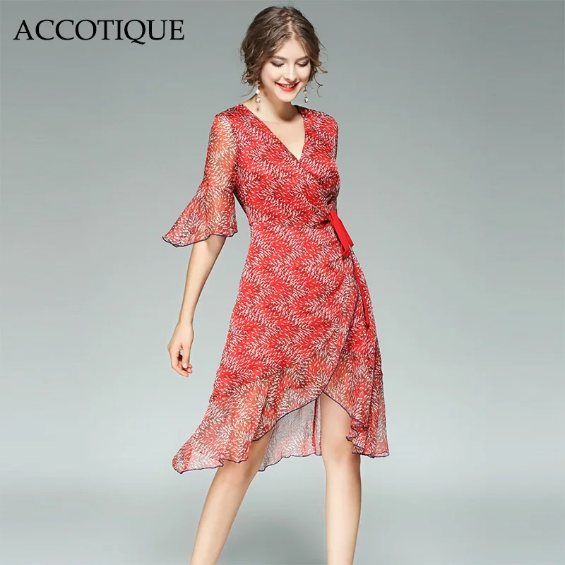 Женское платье с расклешенным рукавом элегантное асимметричное облегающее V