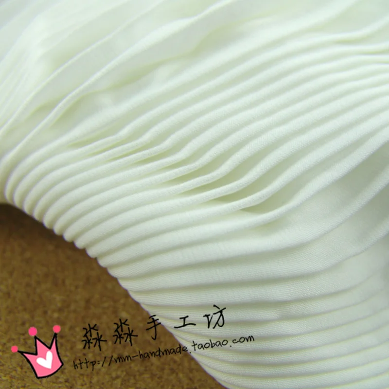 1psc In the summer of textile fabric This white micro through South Korea velvet light chiffon  fabrics(pleated 0.5m)