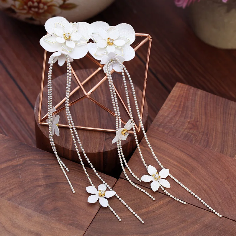 Tassel earrings long section of the wild female temperament bride white flowers wedding accessories EA0035 | Украшения и