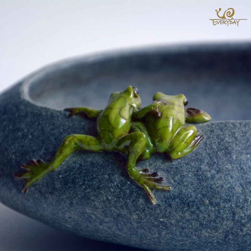 Коллекция на каждый день Новогодняя Смола лягушка цветочный горшок украшения