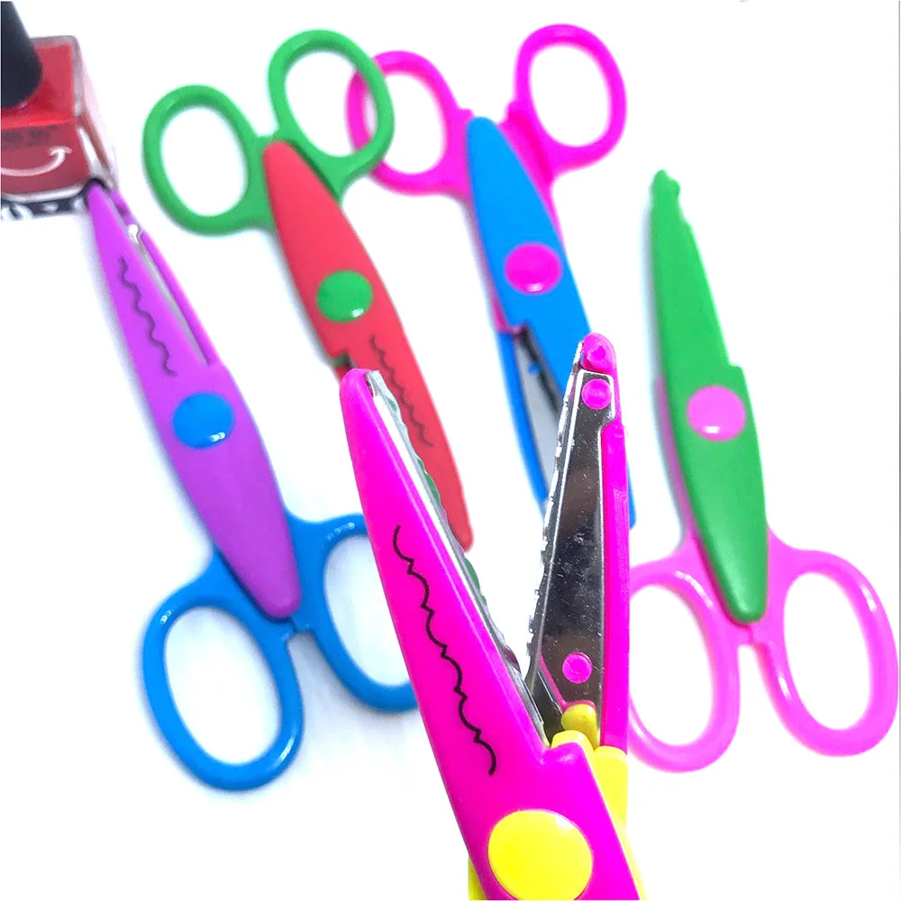 

Laciness Scissors Metal and Plastic DIY Scrapbooking Photo Colors Scissors Paper Lace Diary Decoration with 5 Patterns
