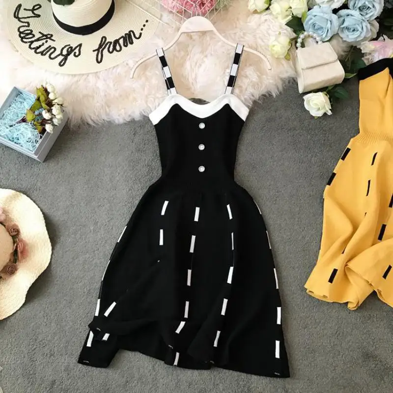 Новые летние вязаные платья женские 2019 винтажное черное платье на