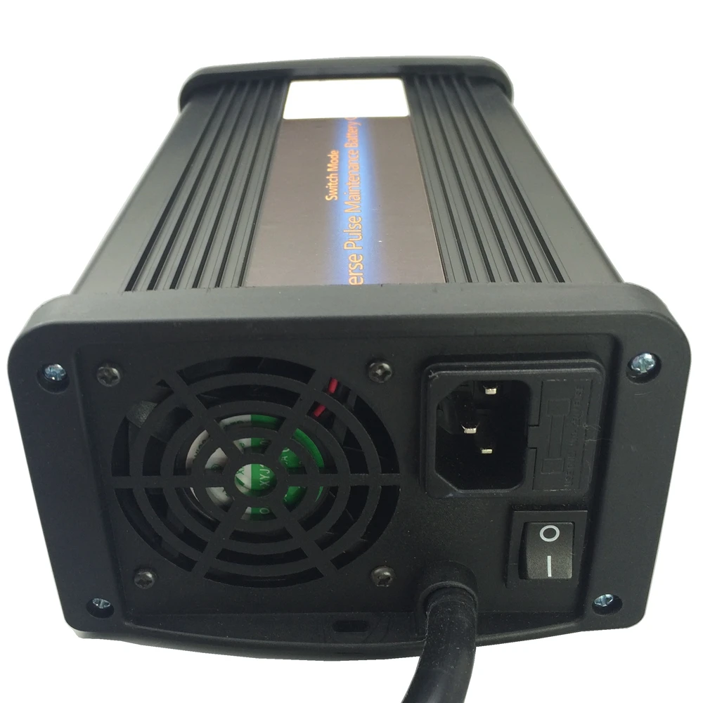 Зарядное устройство для автомобильных аккумуляторов 2 года 12 В 20 А 7 ступенчатый