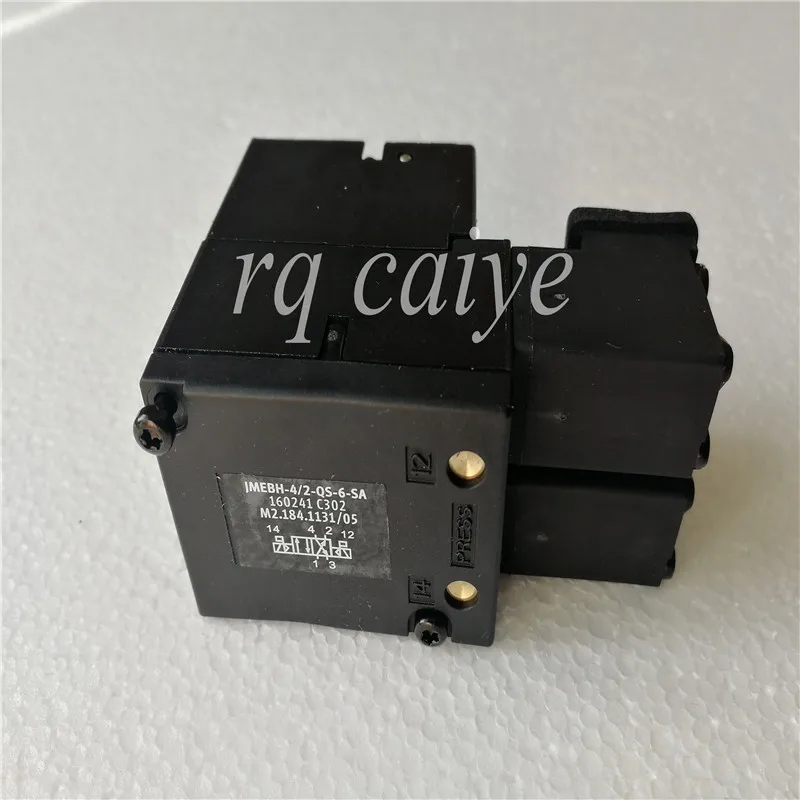 Электромагнитный клапан FESTO JMEBH-4/2-QS-6-SA M2.184.1131/05 для офсетной печати SM102 CD102 |