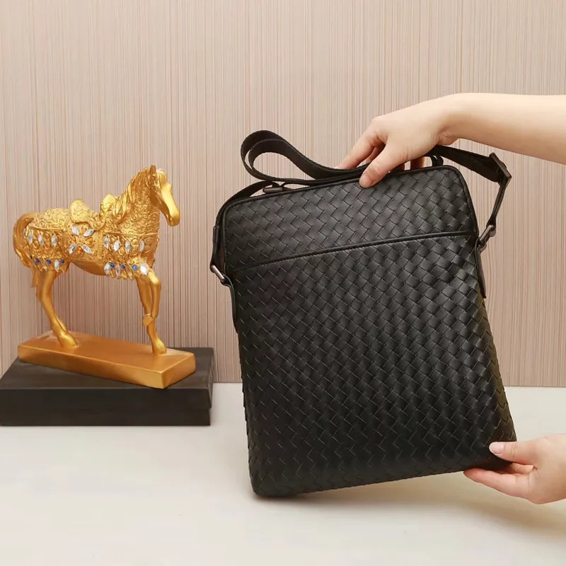 Kaisiludi leather bag single shoulder vertical oblique casual pull models |