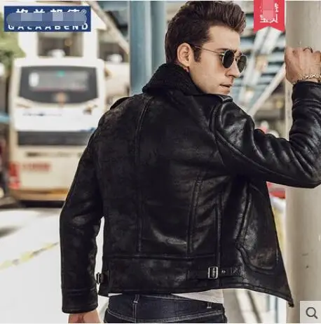 Мужское кожаное пальто с мехом на весну 2018 флисовой подкладкой Молодежная тонкая