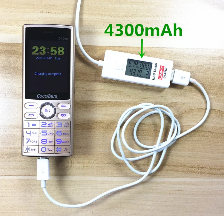 Внешний аккумулятор, 4300 мАч, мобильный телефон, 2,4 дюймов, две sim-карты, мобильный телефон, быстрый набор, сотовый телефон, фонарик, MP3, FM радио, D1000, русский язык