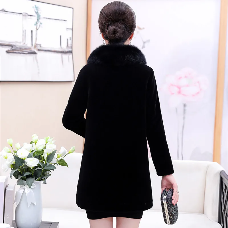 

Plus size 5XL Winter Women's Fur Coat Long Sheep Shearling Jackets Middle-aged Women Fox Fur Collar Thick Haining Wool Coats 196