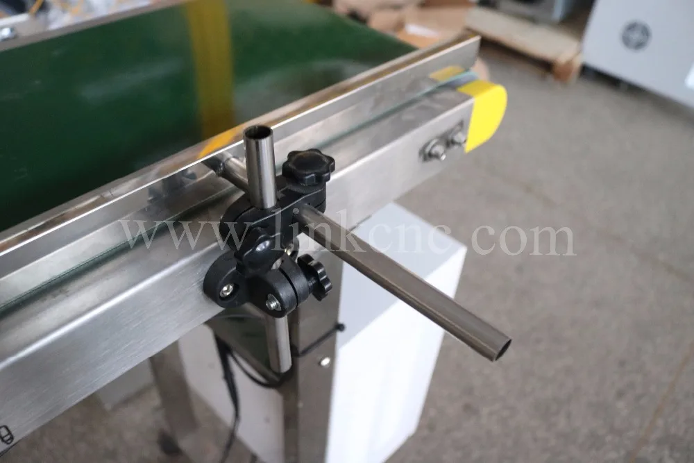 Массовое производство CNC волоконно оптический лазер с конвейерной лентой|cnc