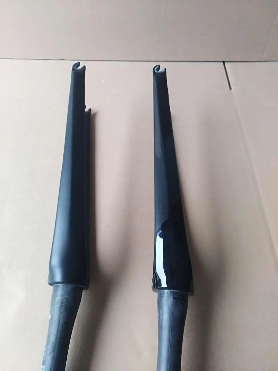 Велосипедная вилка EARRELL 700c полностью из углеродного волокна шины 700 * 23c