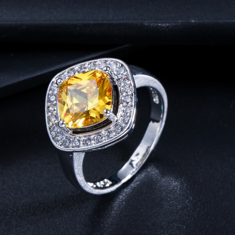 Женские вечерние кольца ThreeGraces большие квадратные с кристаллами из фианита AAA