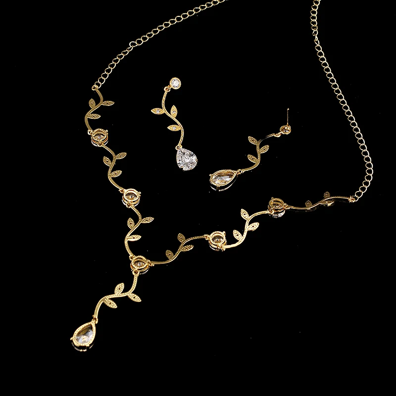 Комплект из колье и серёг цвета розового золота|wedding jewelry|crystal bridal jewelry setcrystal |