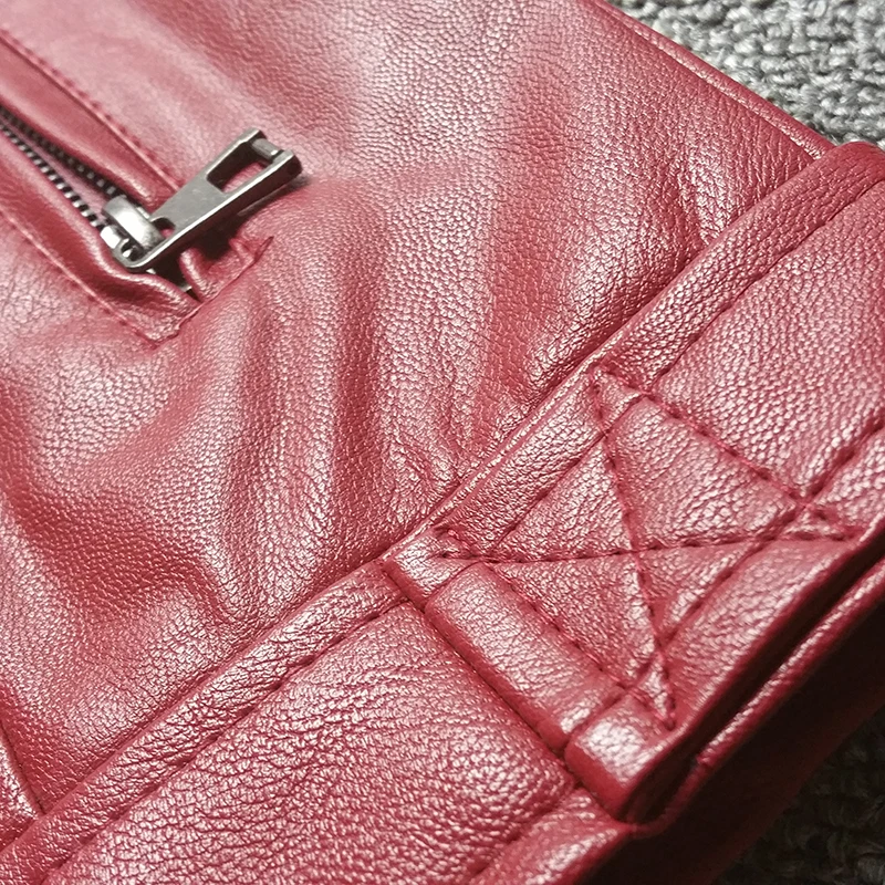 Серый коричневый черный темно бордовый красный белый Весенняя кожаная куртка