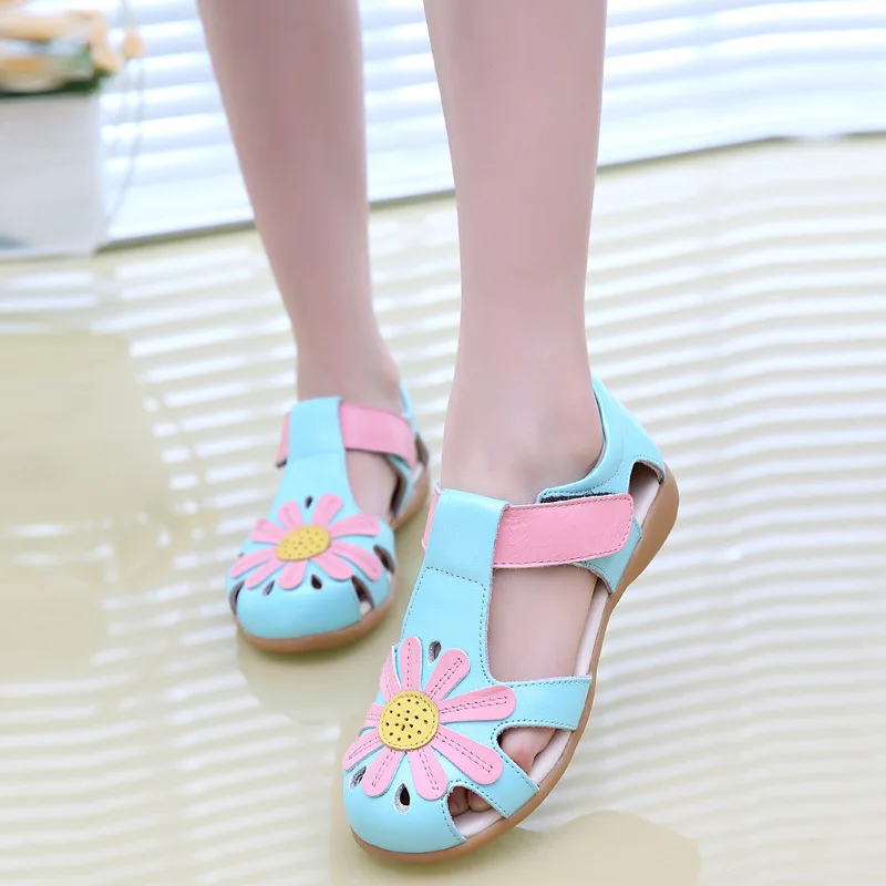 Натуральная кожа девушки сандалии 2017 лето подсолнечник закрытым носком вырезы